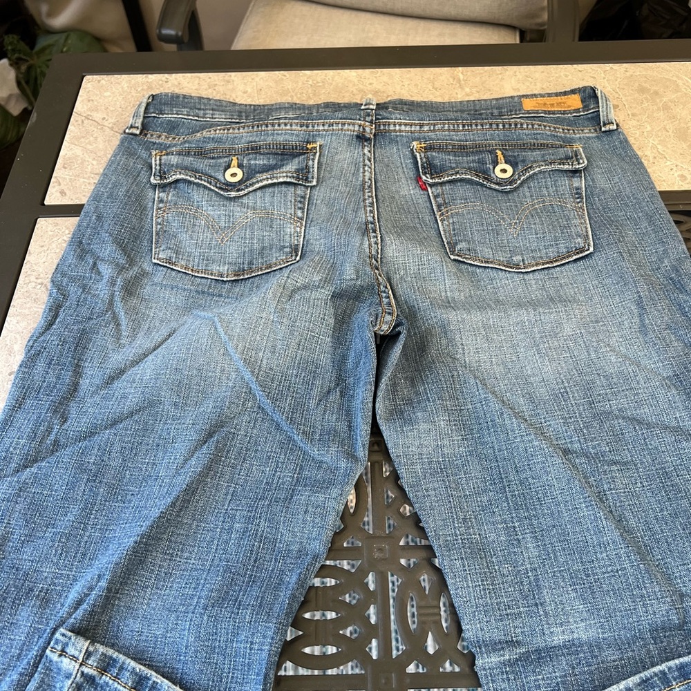 Levi low boot cut jeans 545 size 16M